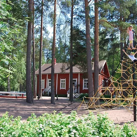 Toivolansaari Campingplads Ikalis