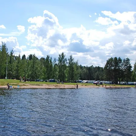 Toivolansaari Parque de Campismo