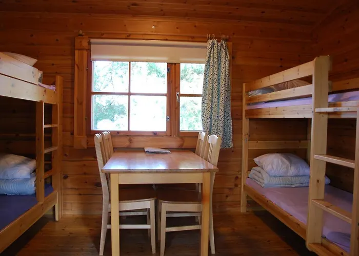 Toivolansaari Camping *